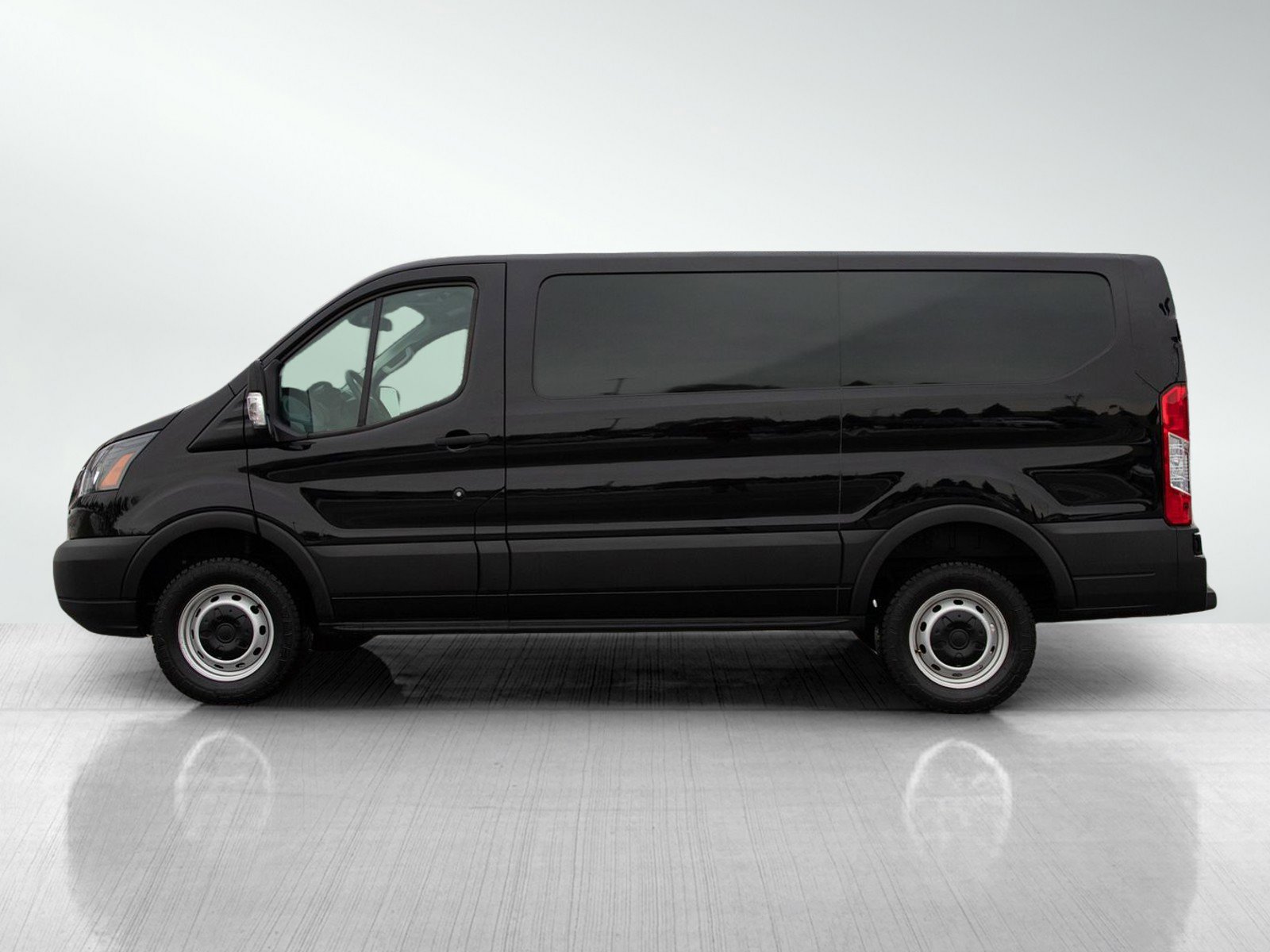 Used 2019 Ford Transit Van Base with VIN 1FTYR1YM9KKB56941 for sale in Wayzata, MN