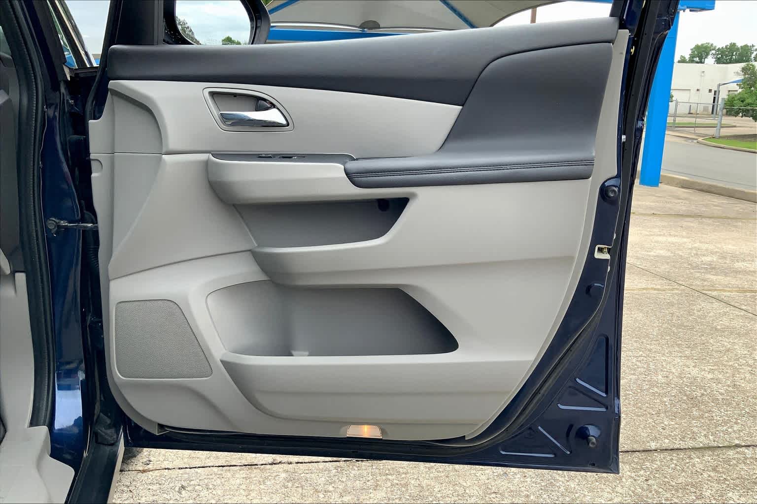 2015 Honda Odyssey EX photo 19