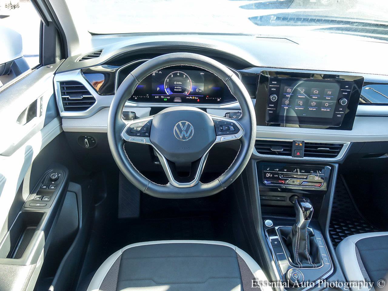 2025 VOLKSWAGEN TAOS - Image 11