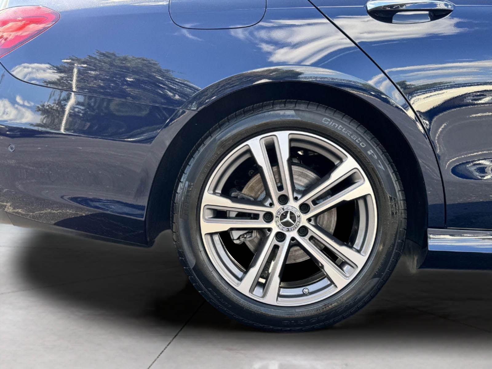 2021 Mercedes Benz E 350 photo 6