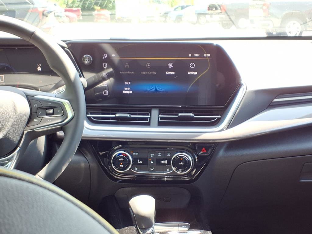 2025 Chevrolet Trax ACTIV photo 7