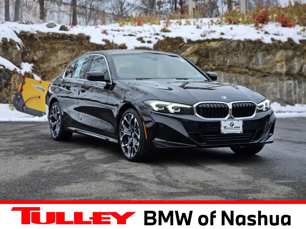 2025 BMW 3 Series 330i's photo