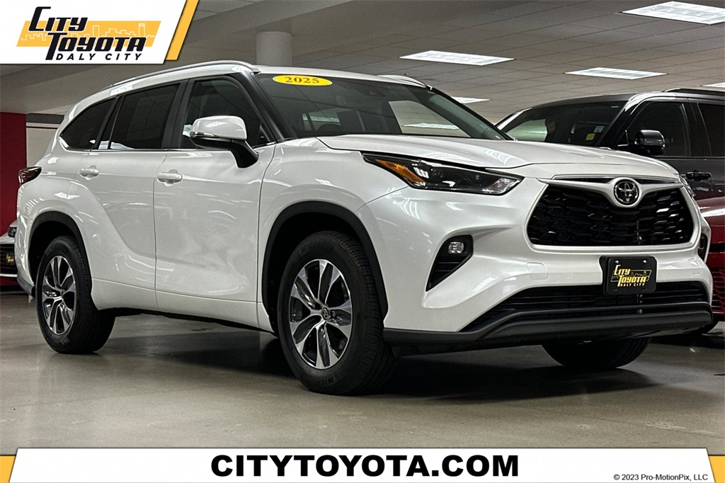 2025 Toyota Highlander