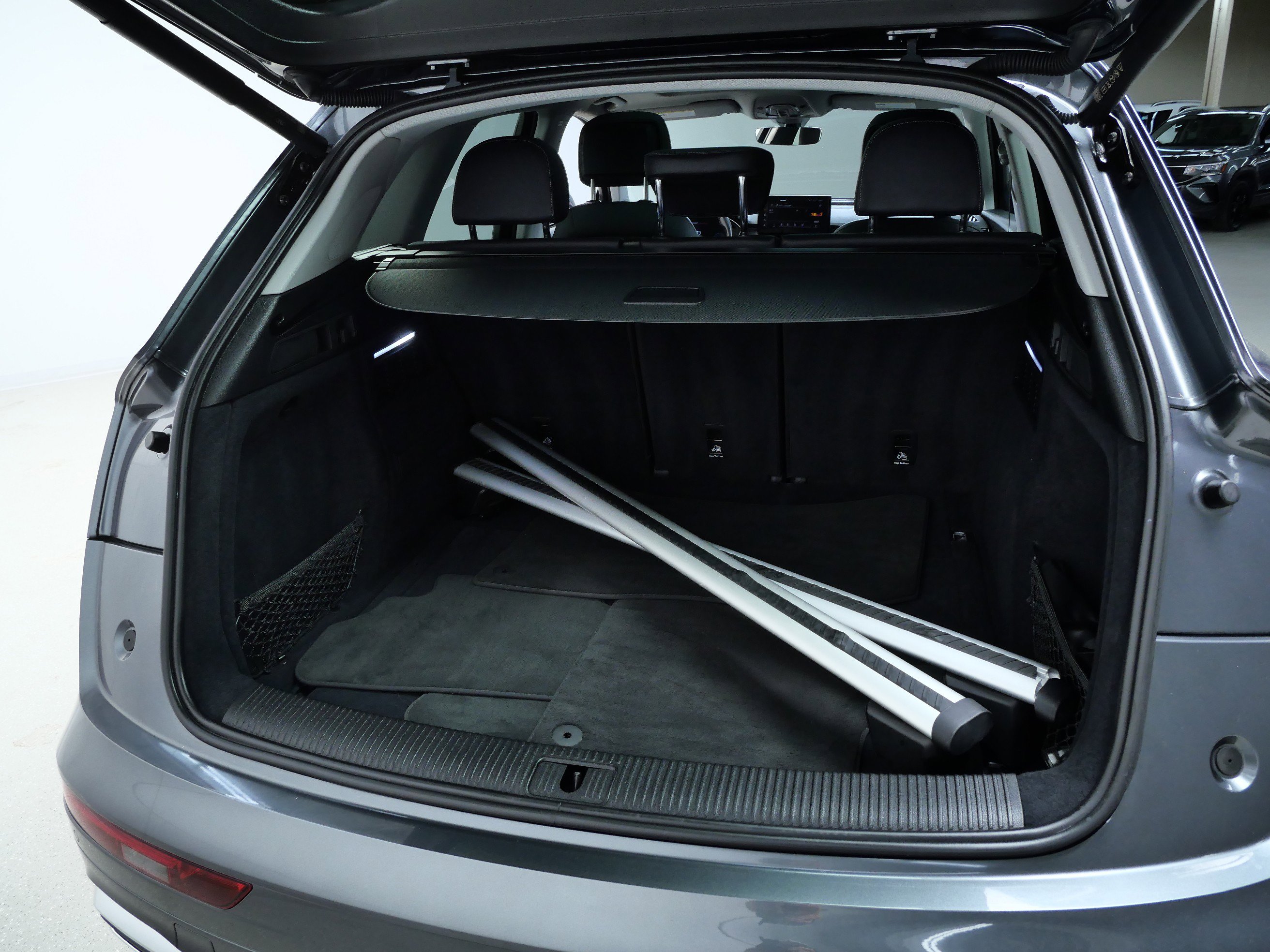 2022 Audi Q5 S line Premium Plus photo 6