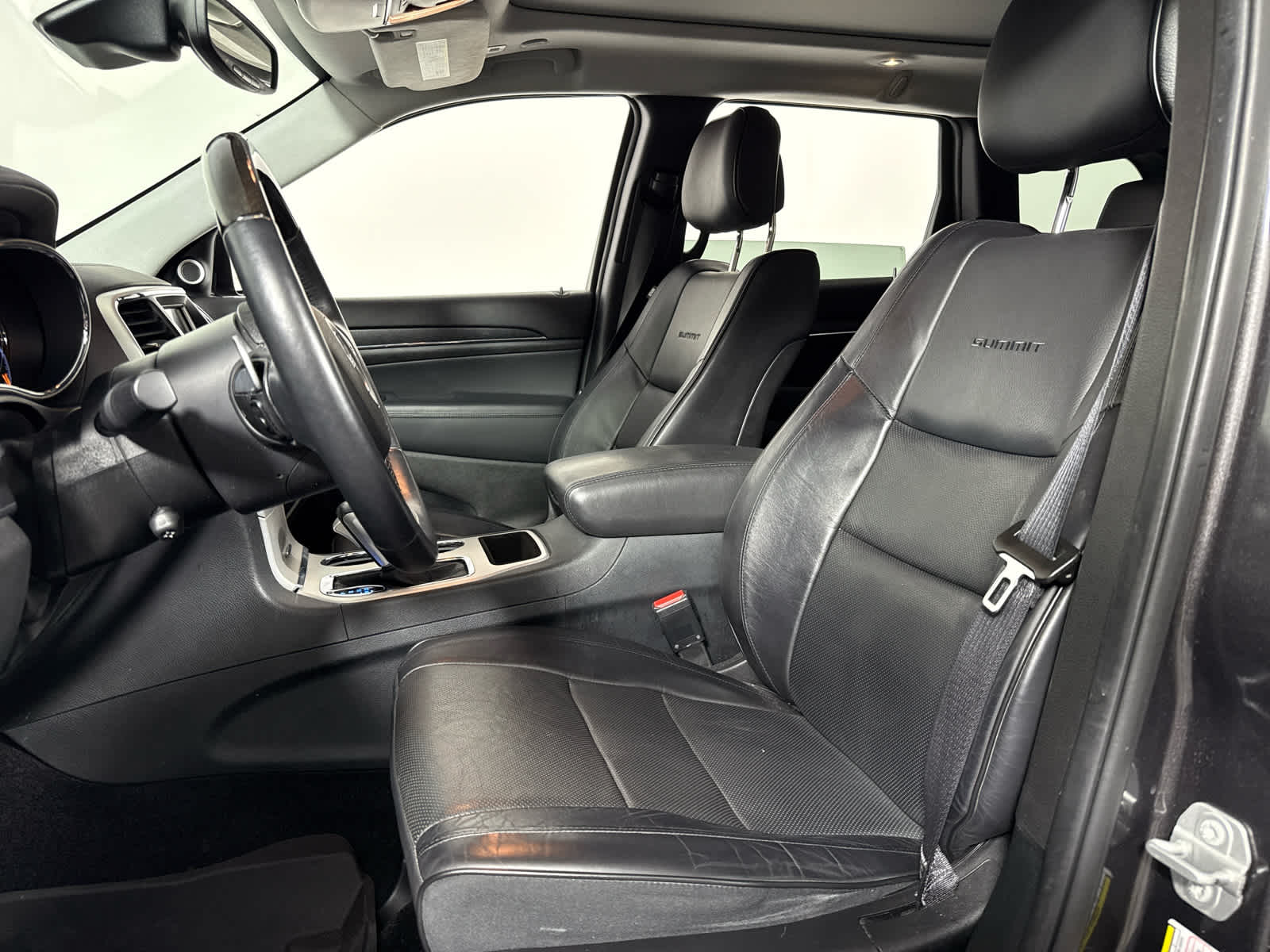2018 Jeep Grand Cherokee Summit photo 10