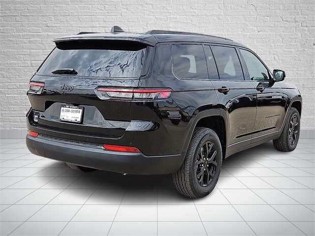 2025 Jeep Grand Cherokee Altitude photo 4