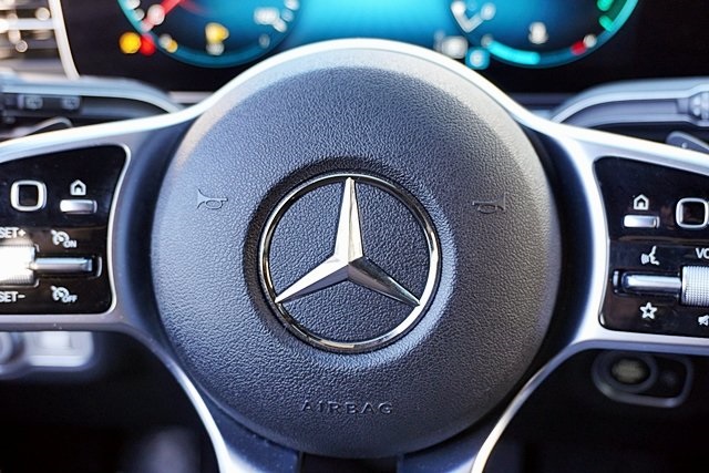 Used 2022 Gray Mercedes-Benz GLE 350 image 37