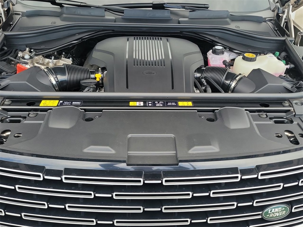 2025 Land Rover Range Rover Autobiography photo 26