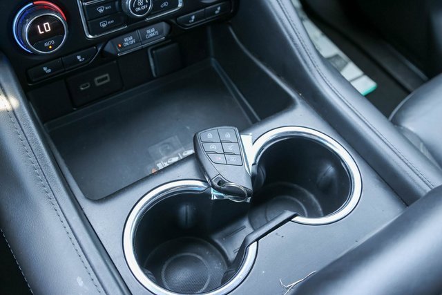 Used 2022 Black Chevrolet LT image 25