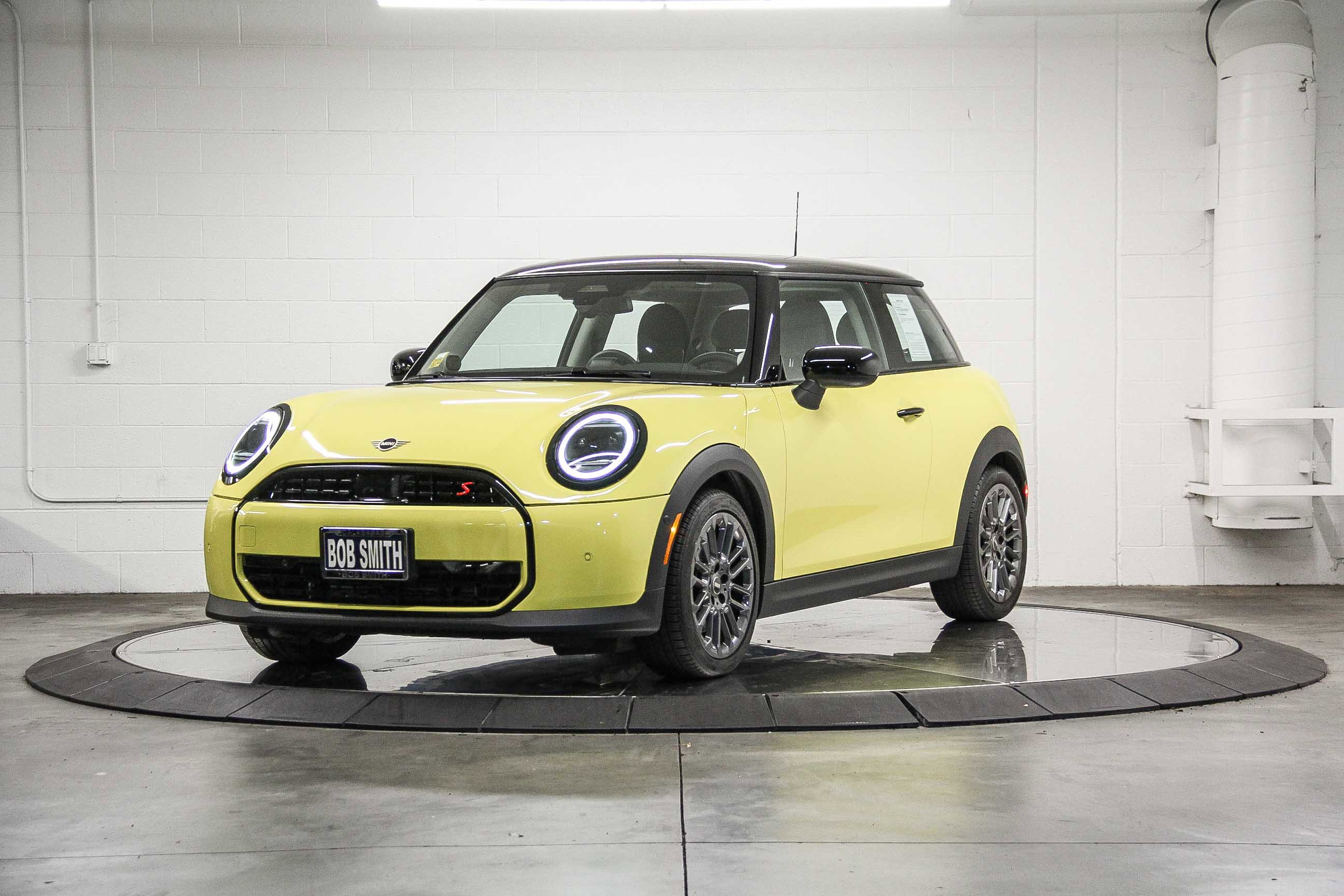 2025 Mini Cooper 2 Door Hardtop S photo 3