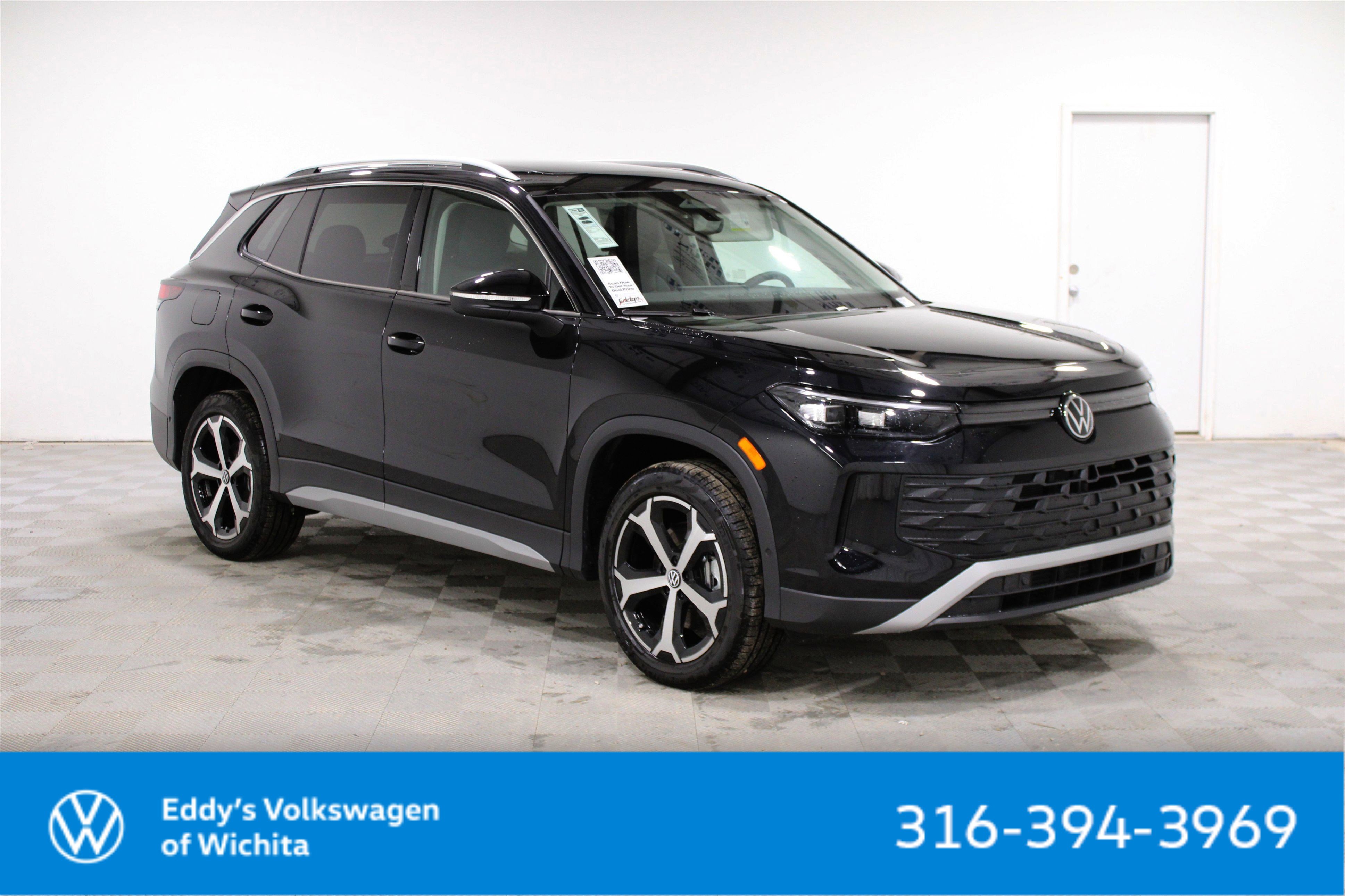 2025 Volkswagen Tiguan SE's photo