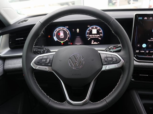 2025 Volkswagen Tiguan S photo 11