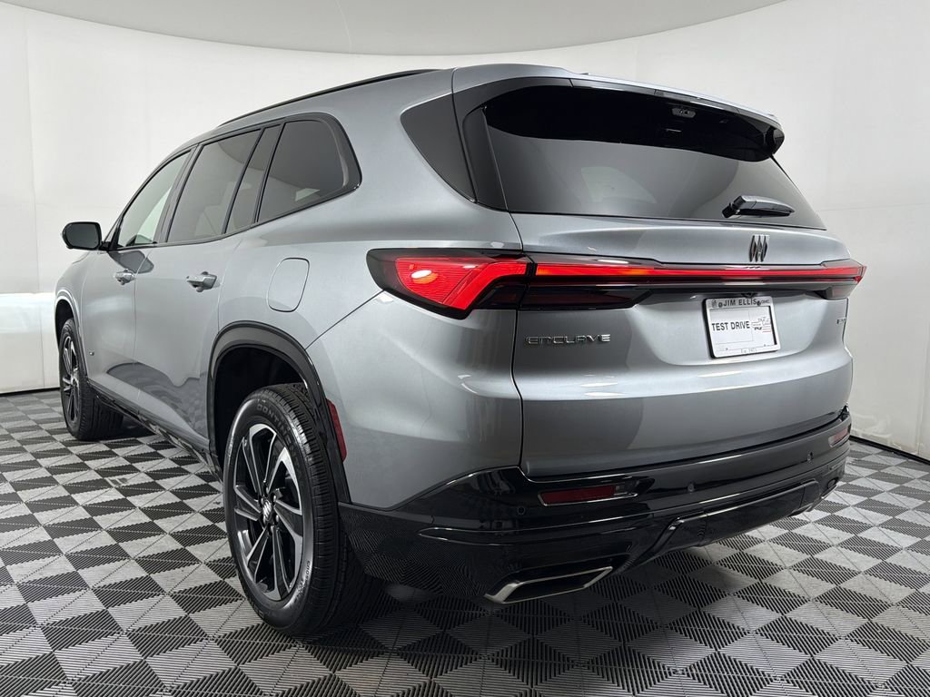 2026 Buick Enclave Sport Touring photo 4