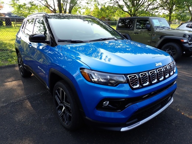 2025 Jeep Compass Limited photo 6