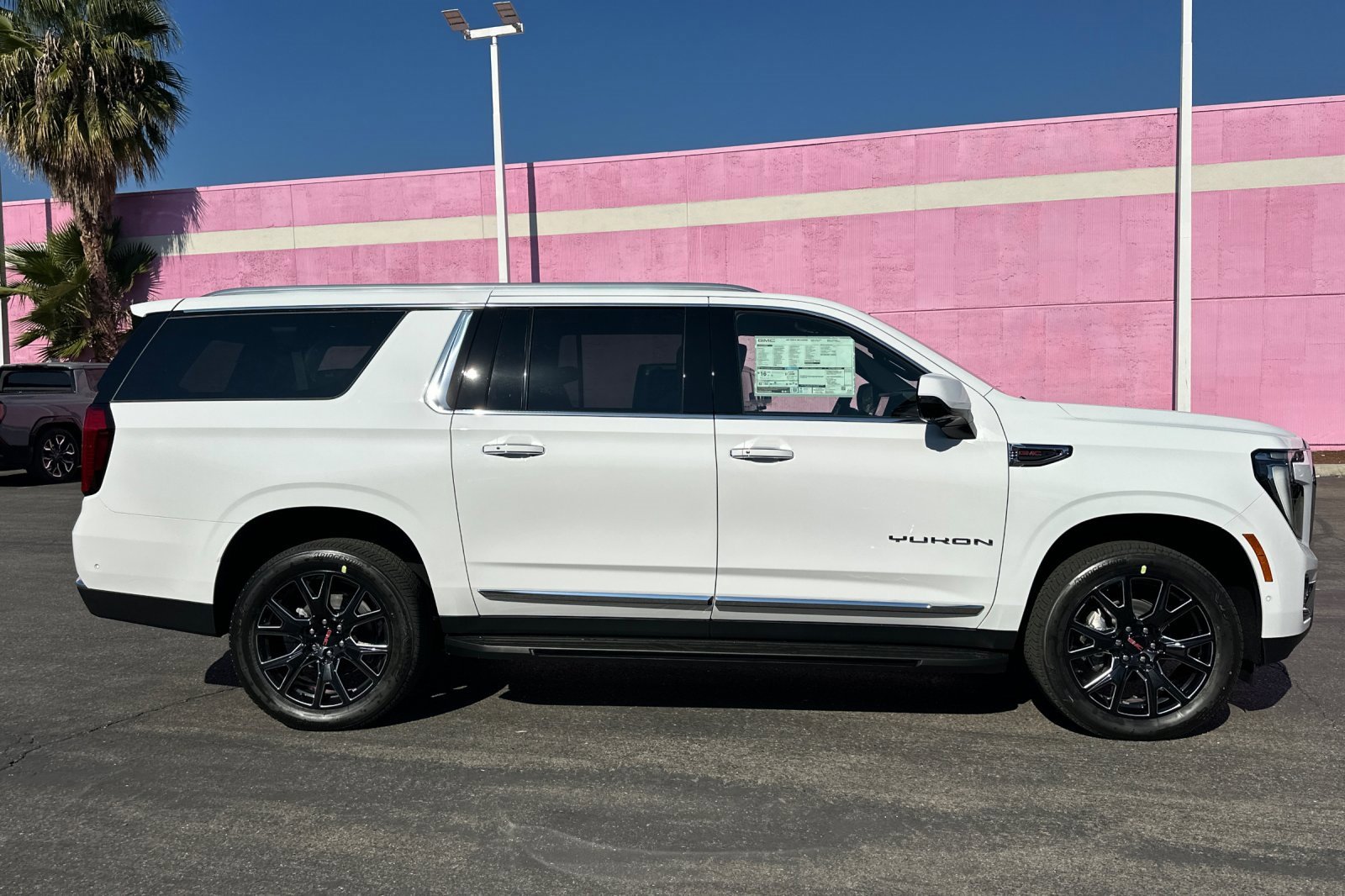 2026 Gmc Yukon XL photo 4