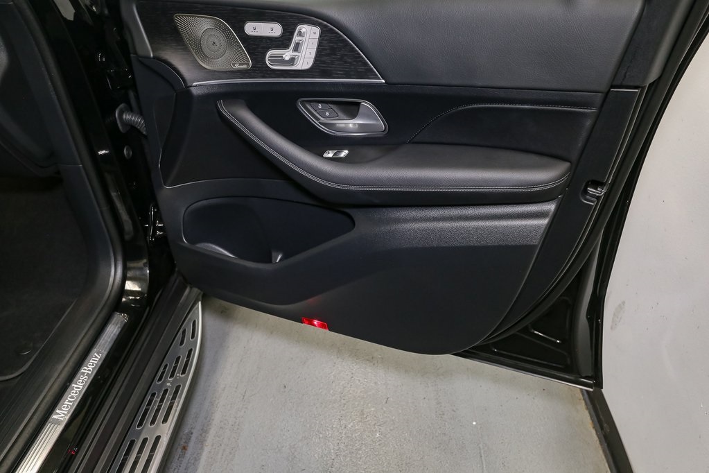 2025 Mercedes Benz GLS 450 4MATIC photo 23