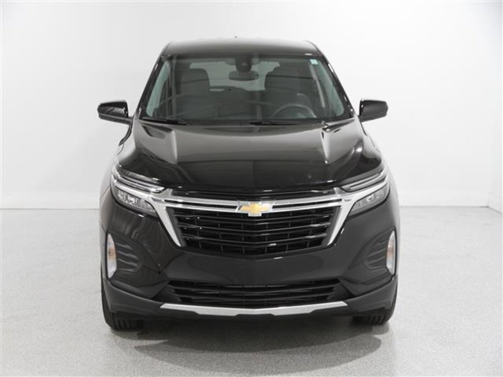 2022 Chevrolet Equinox LT photo 2