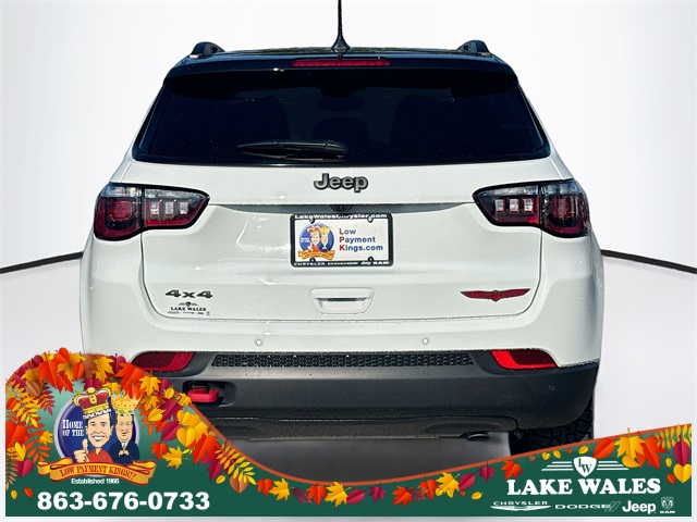 2026 Jeep Compass Trailhawk photo 4