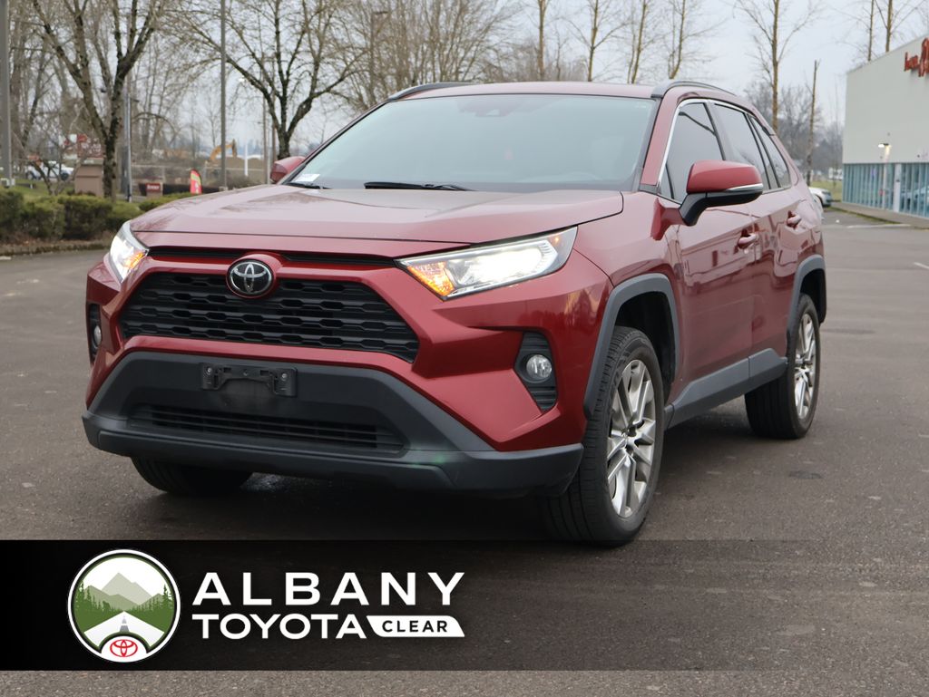 2019 Toyota RAV4 XLE Premium