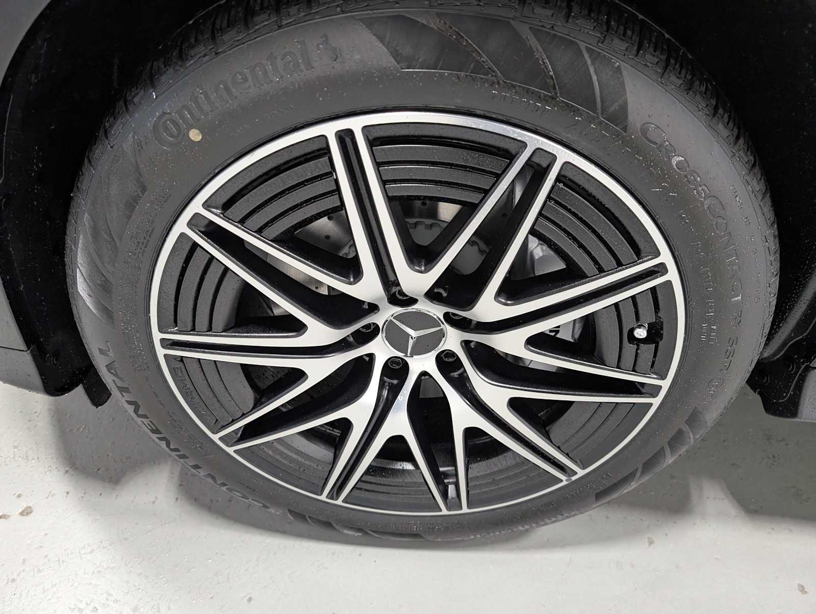 2026 Mercedes Benz GLC AMG 43 4MATIC photo 3