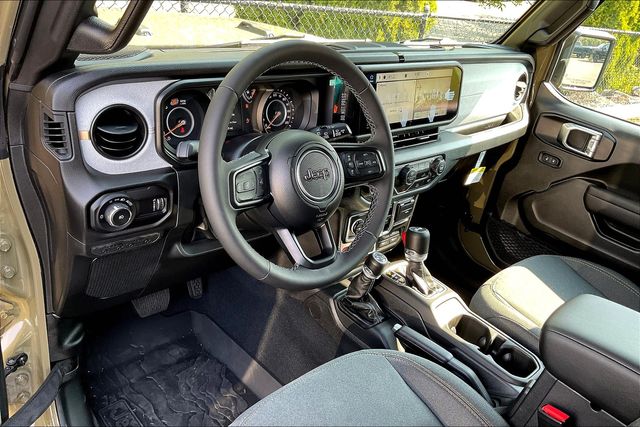 2025 Jeep Wrangler Willys photo 6