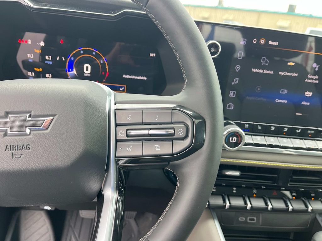 2025 Chevrolet Colorado ZR2 photo 18