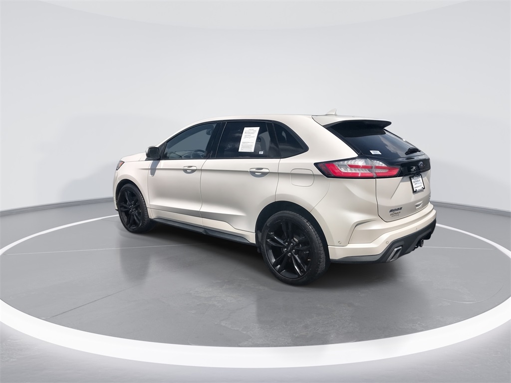 2019 Ford Edge ST photo 6