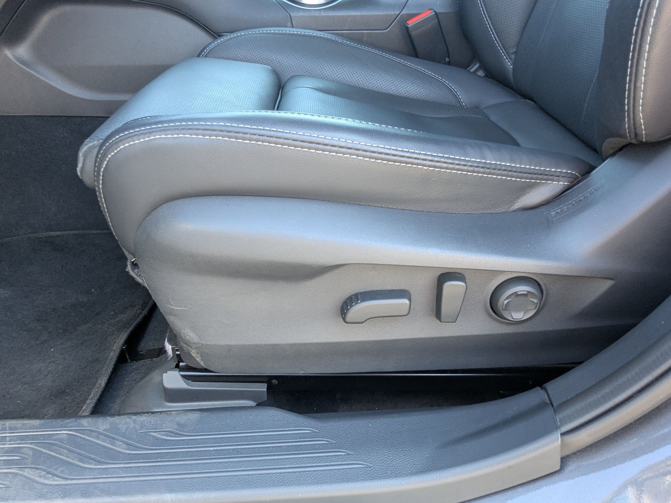 2023 Subaru Outback Touring XT photo 26