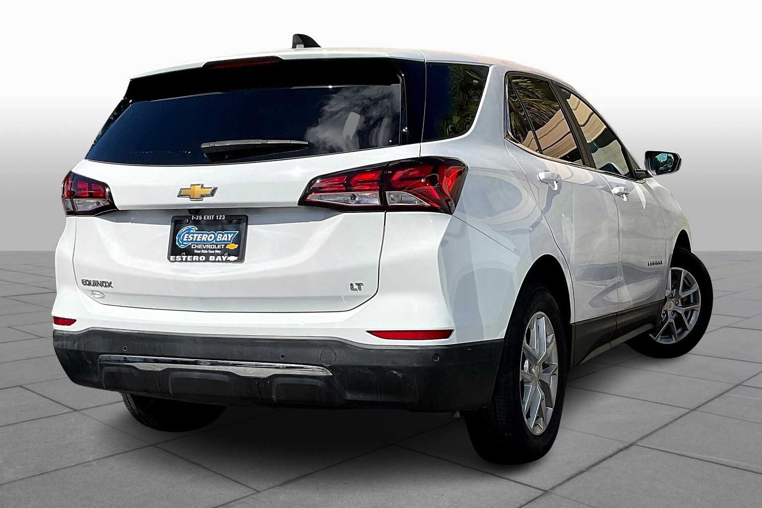 2022 Chevrolet Equinox LT photo 4