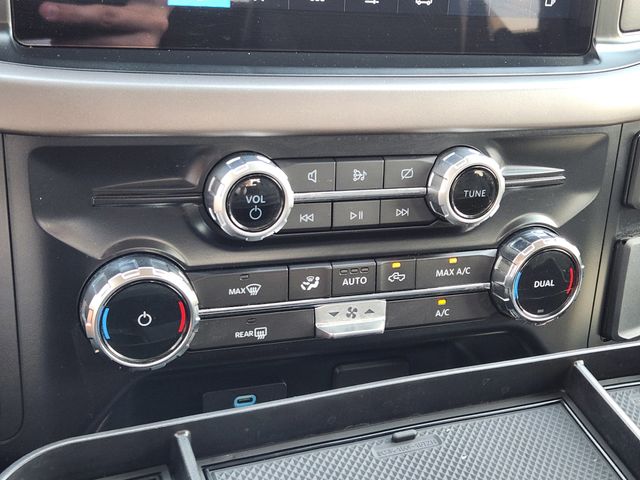 2024 Ford F-150 XLT photo 17