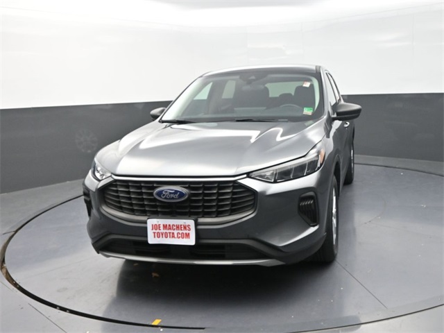 2024 Ford Escape Active photo 2