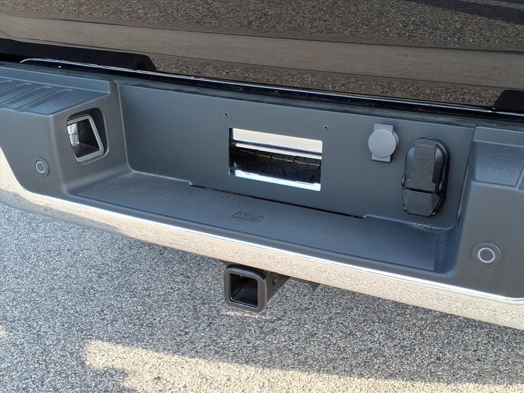 2024 Ford F-150 XLT photo 4