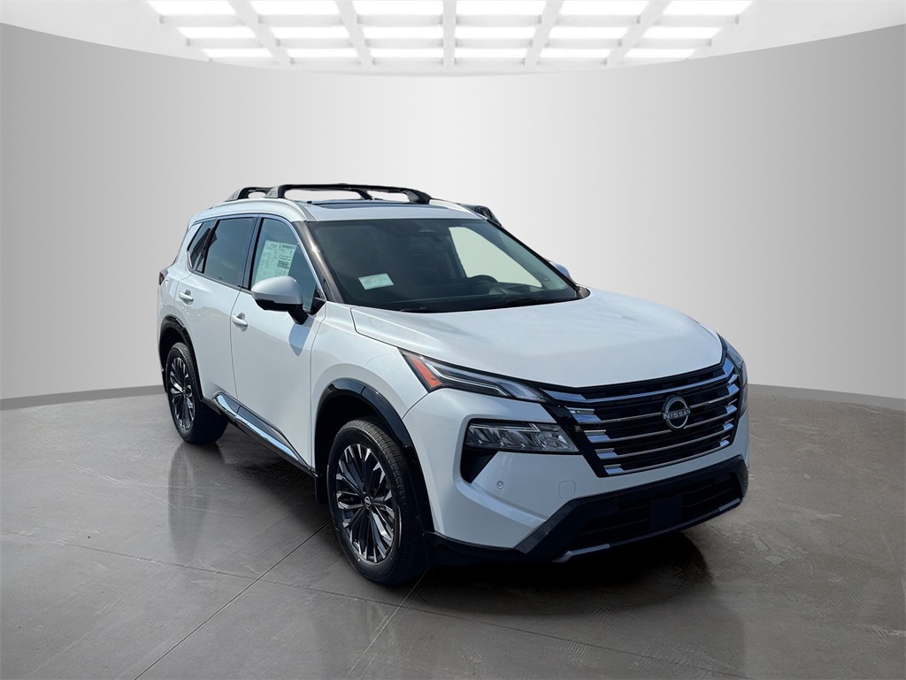 2026 Nissan Rogue Platinum photo 7