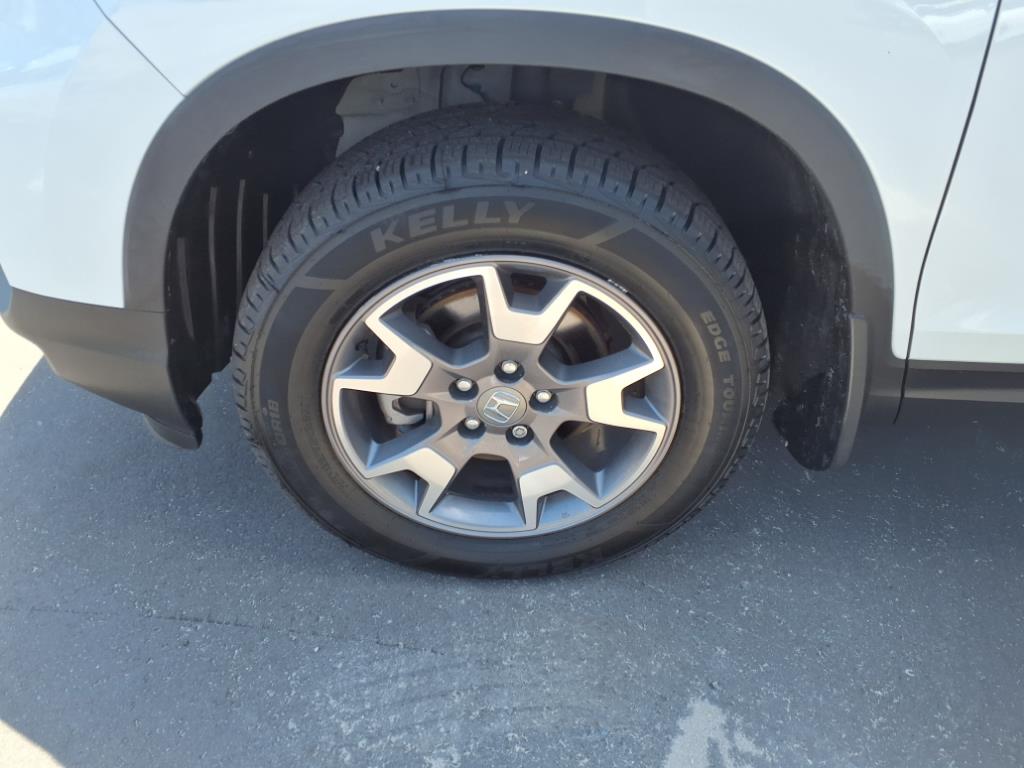 2022 Honda Passport TrailSport photo 4