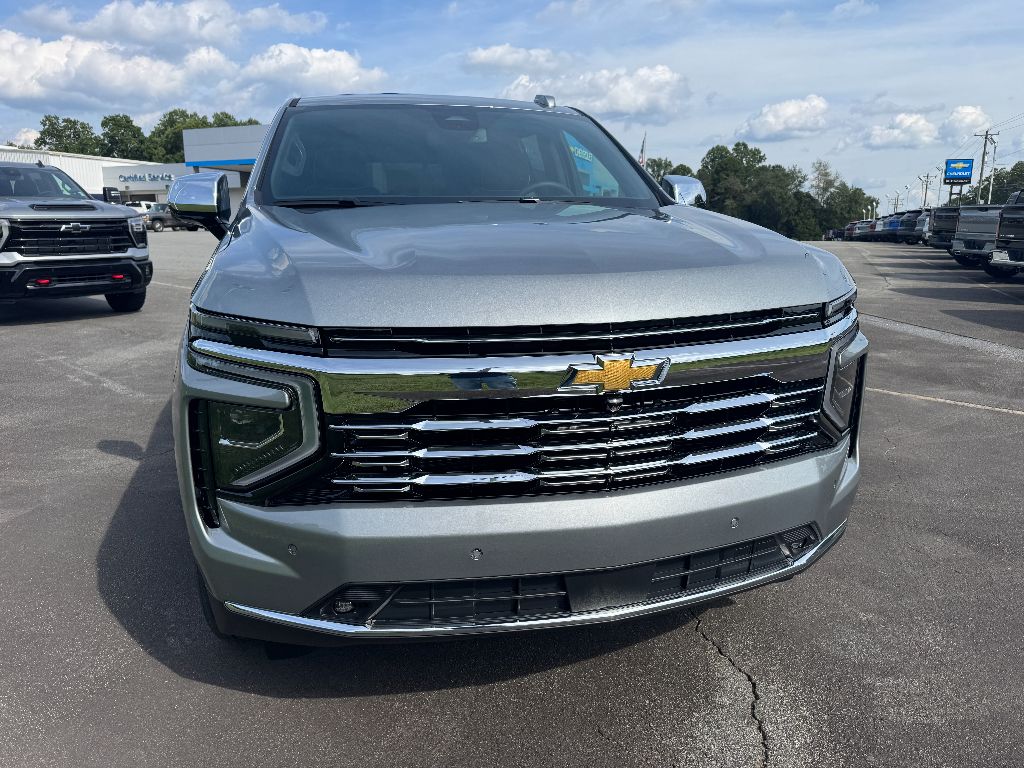 2025 Chevrolet Tahoe Premier photo 2