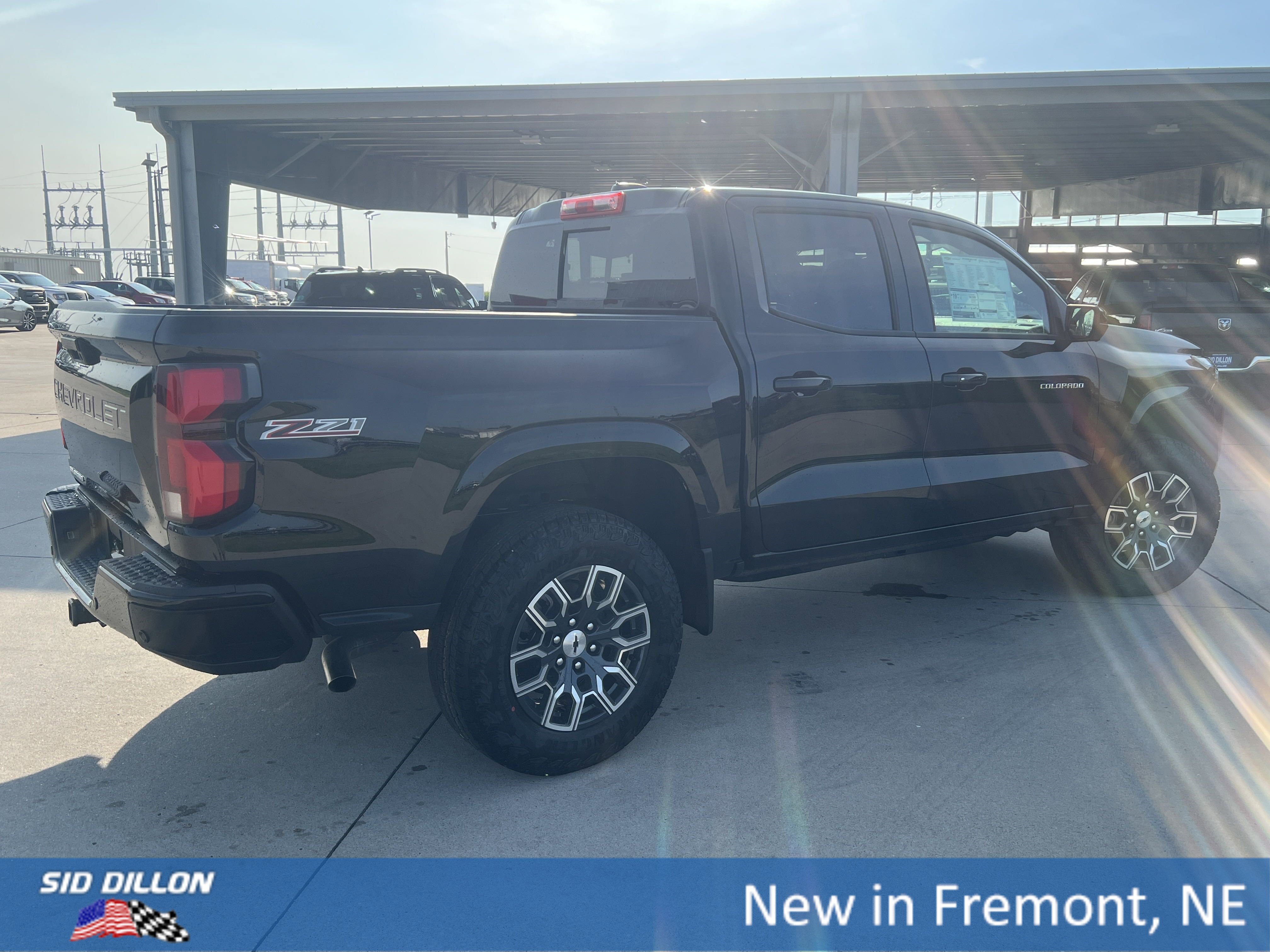 2026 Chevrolet Colorado Z71 photo 2