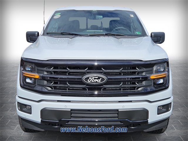 2025 Ford F-150 XLT photo 2