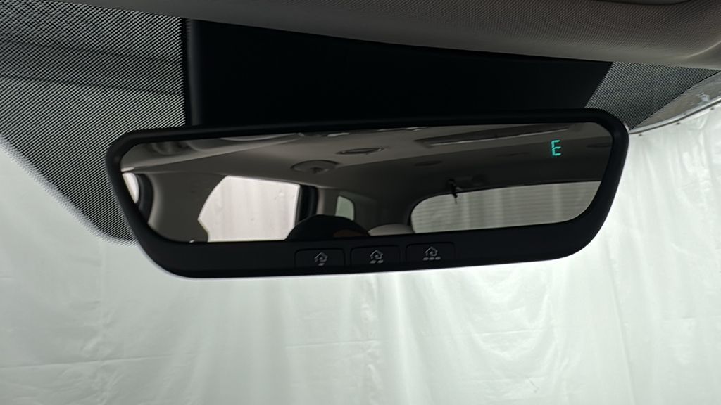 2025 Kia Telluride S photo 31