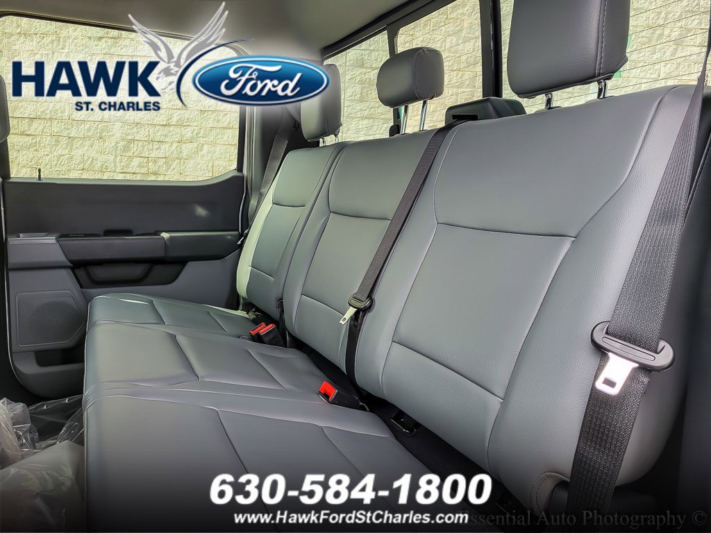 2025 FORD F-450 - Image 8