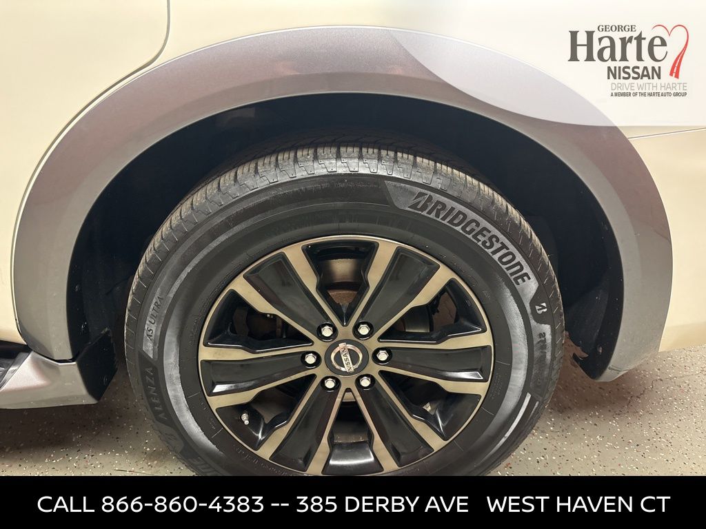2018 Nissan Armada Platinum photo 37