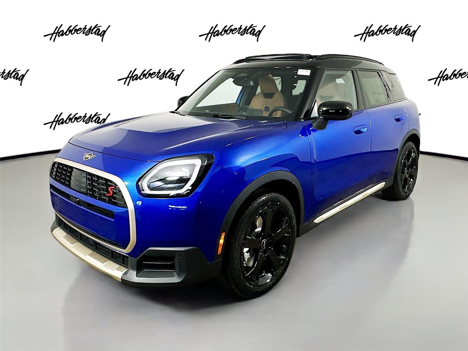 2025 MINI Countryman S's photo