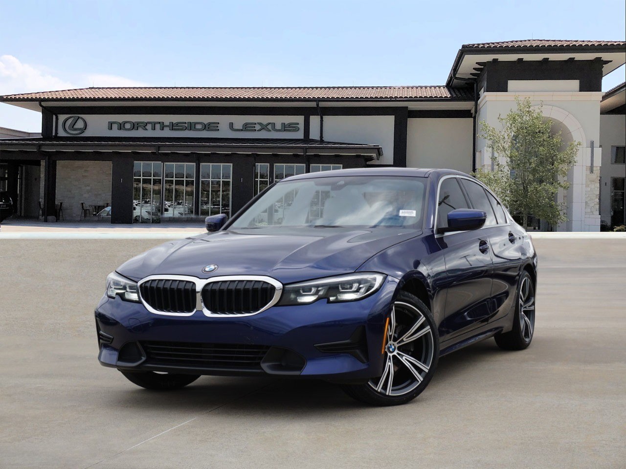 2020 BMW 3 Series 330i's photo