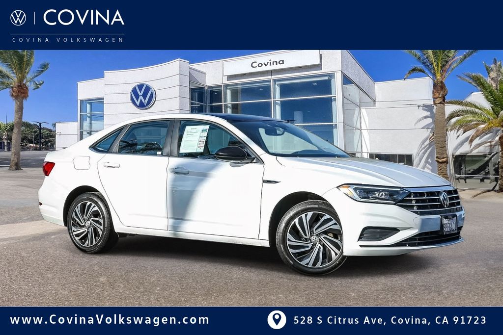 2020 Volkswagen Jetta SEL's photo