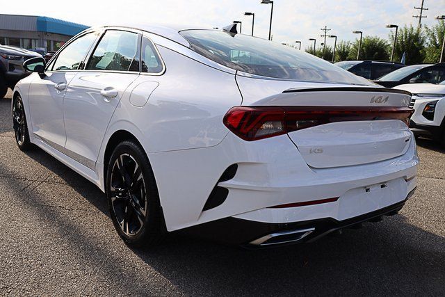 2023 Kia K5 GT-Line photo 5
