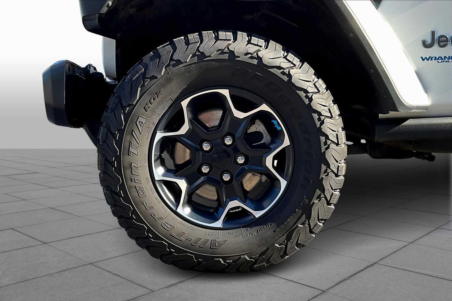 2022 Jeep Wrangler 4xe Unlimited Rubicon photo 10