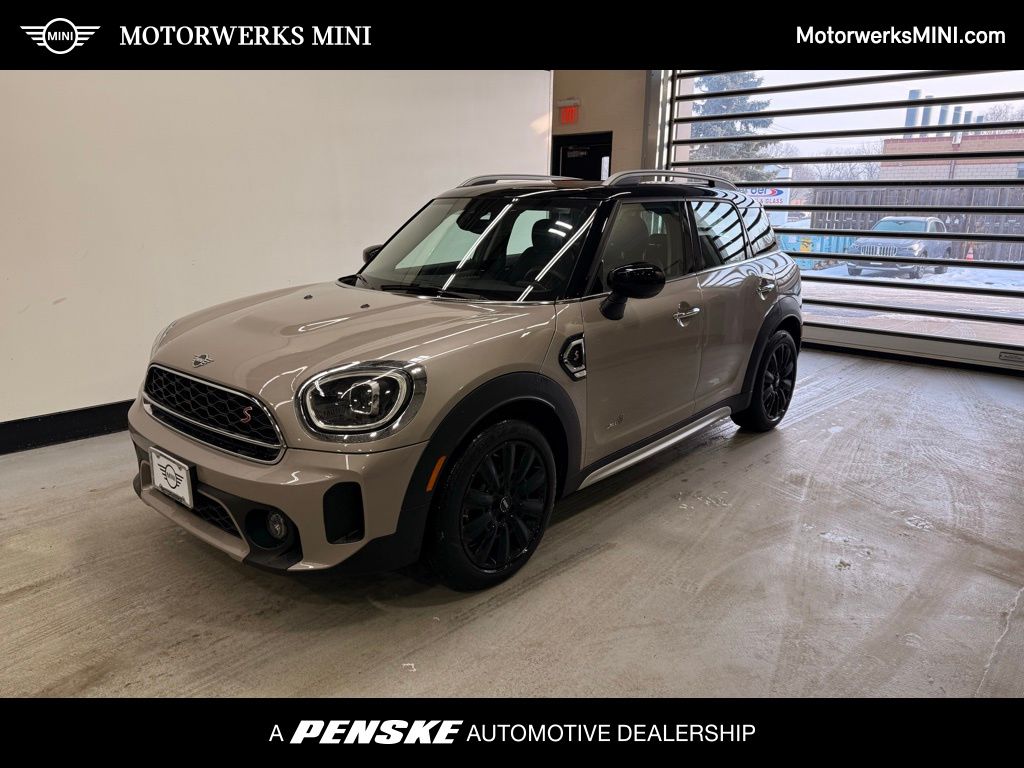 2024 MINI Countryman S's photo