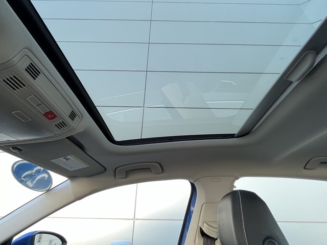 2023 Volkswagen Jetta 1.5T SE photo 9