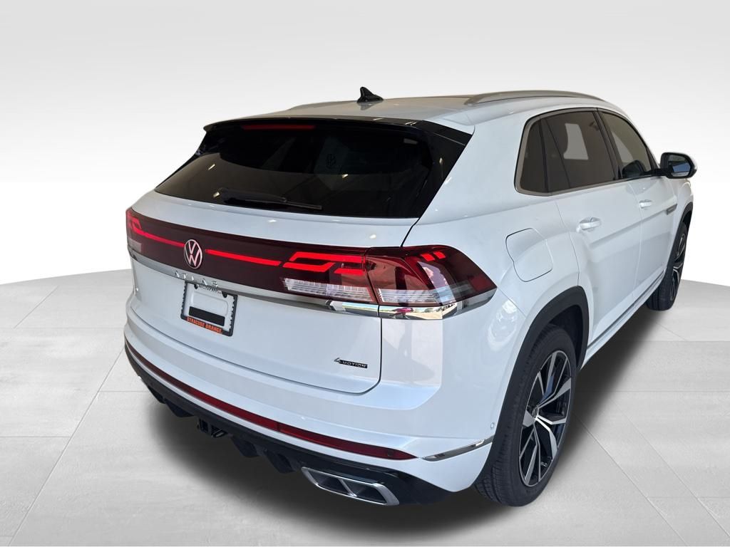 2026 Volkswagen Atlas Cross Sport SEL Premium R-Line photo 4
