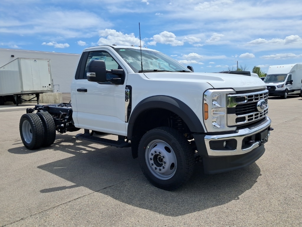 2024 Ford F-550 XL photo 3