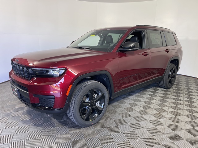 2025 Jeep Grand Cherokee L photo 3
